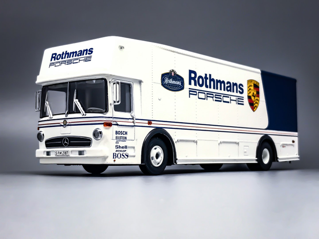 Illustration for article titled Renntransporter (picture-heavy content)